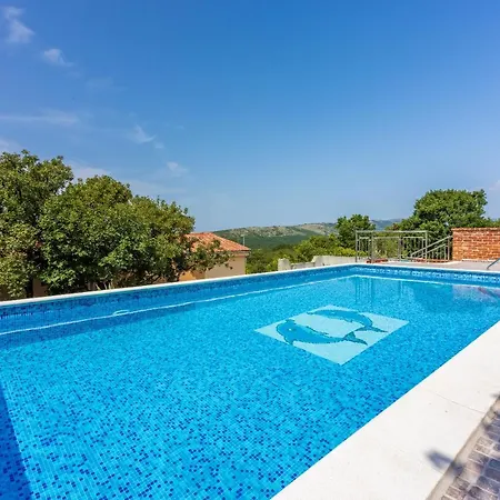 Jaric Apartman Novi Vinodolski