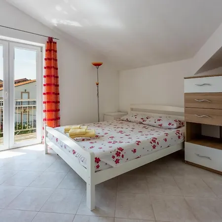 Apartamento Jaric Novi Vinodolski